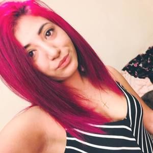 Meet your Posher, Stephanie